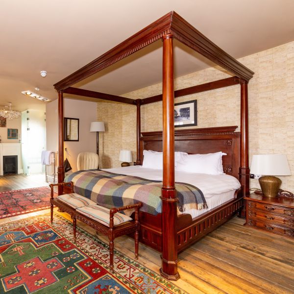 Christmas stays for hotels in Olney